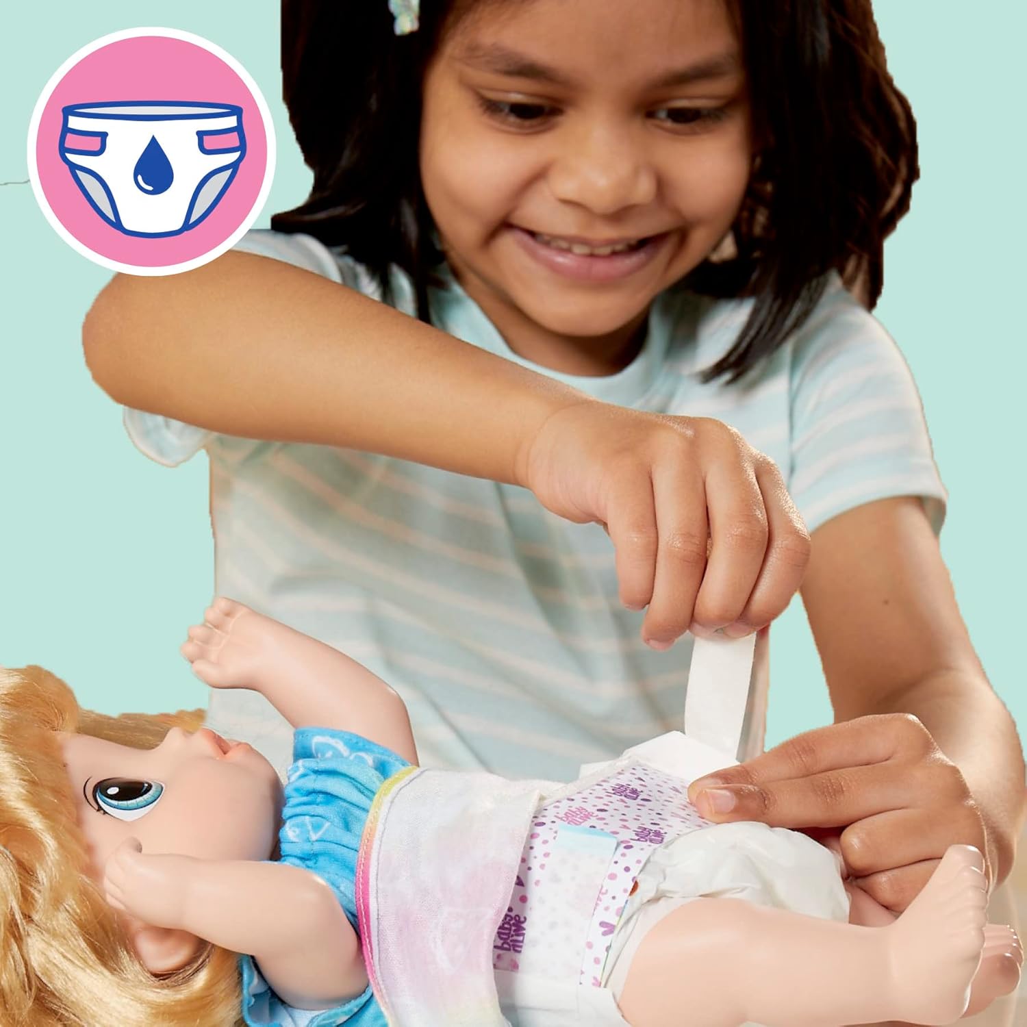 Baby Alive Hora do suco, maçã. Boneca de 30 cm, bebe e faz xixi, máquina de sucos, crianças a partir dos 3 anos, cabelos loiros - Imagem 6